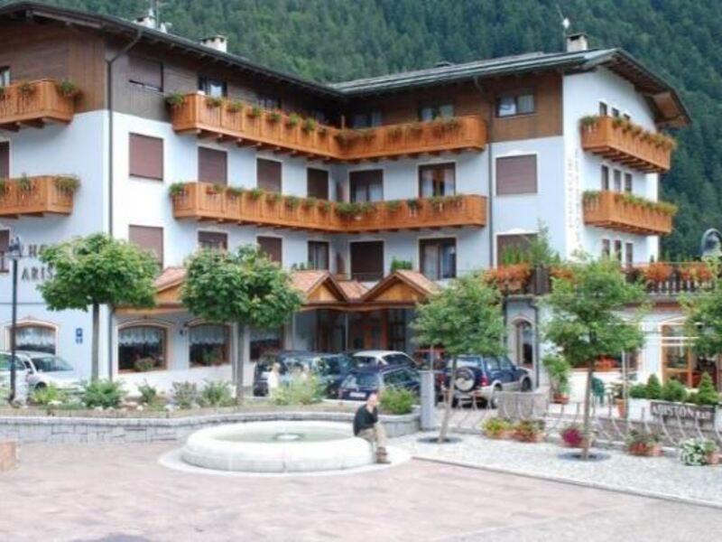 Ariston Lake View Hotel Molveno Luaran gambar