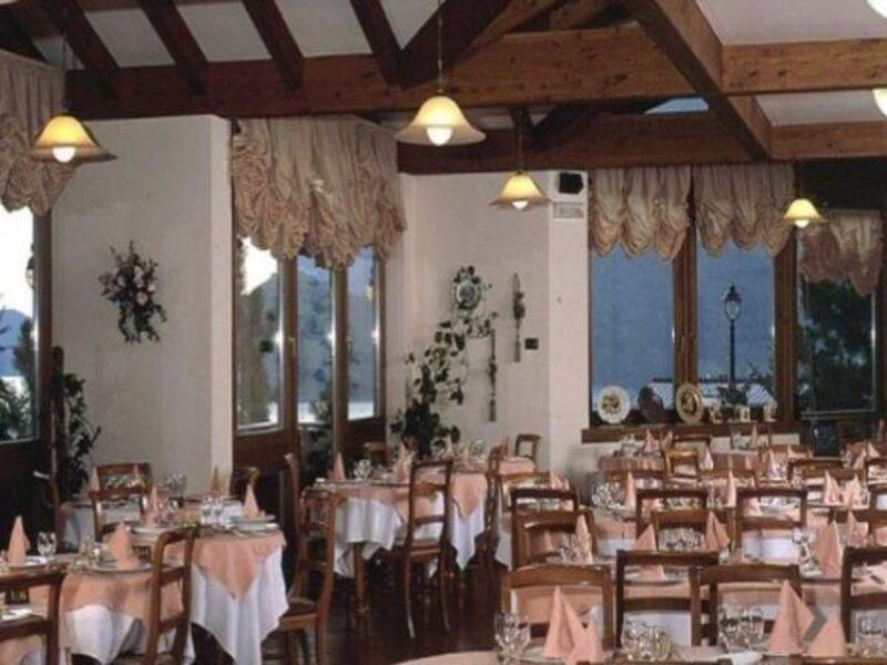 Ariston Lake View Hotel Molveno Luaran gambar