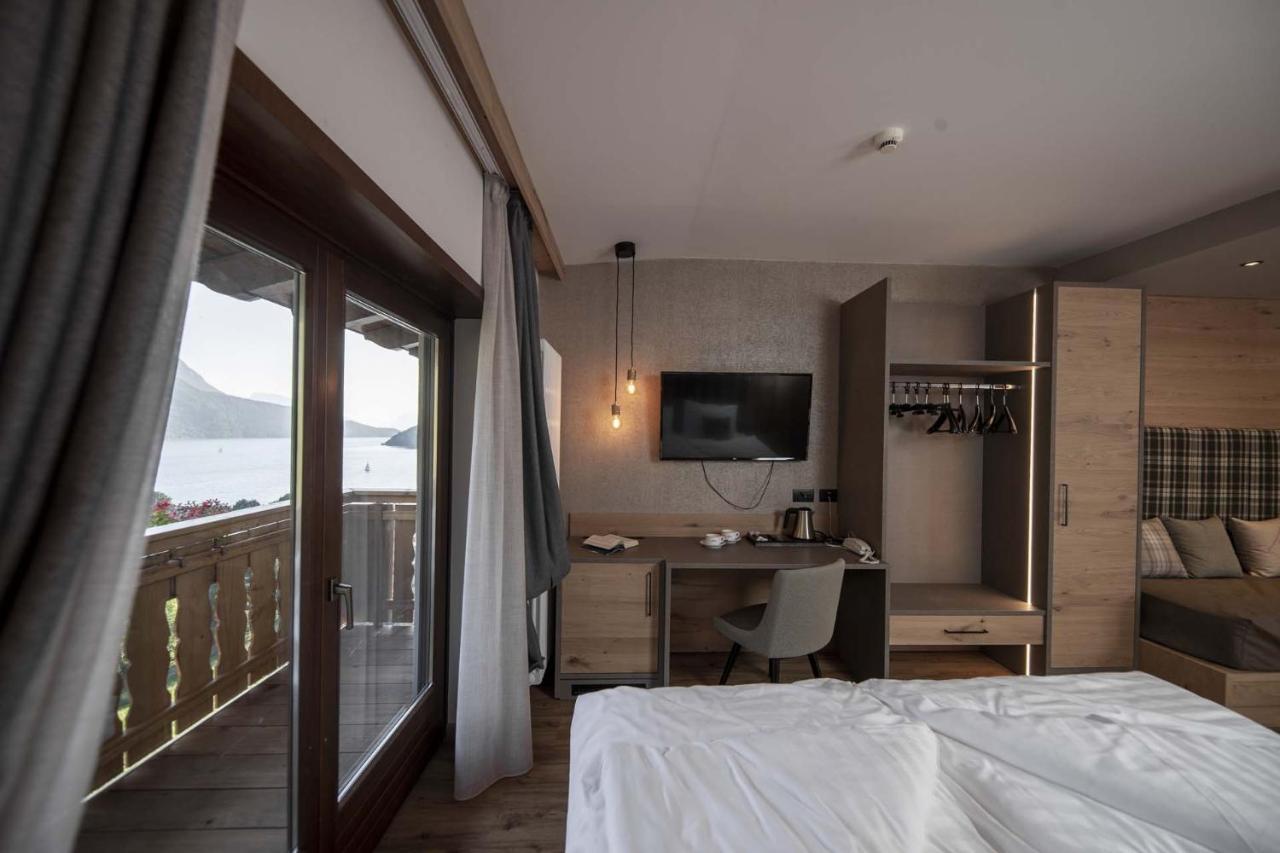 Ariston Lake View Hotel Molveno Luaran gambar