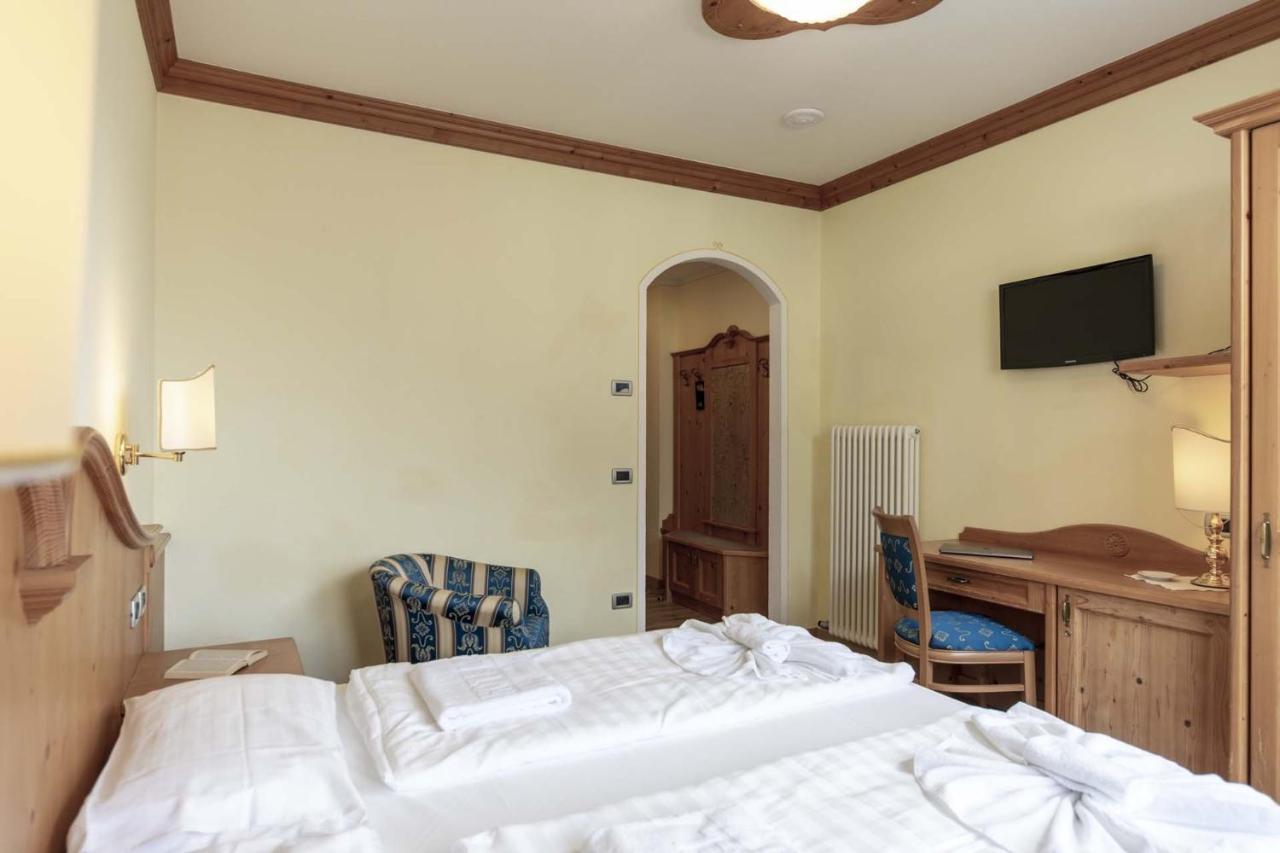 Ariston Lake View Hotel Molveno Luaran gambar