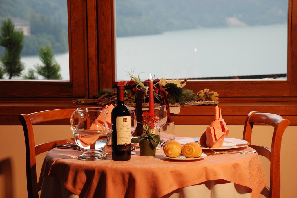 Ariston Lake View Hotel Molveno Luaran gambar