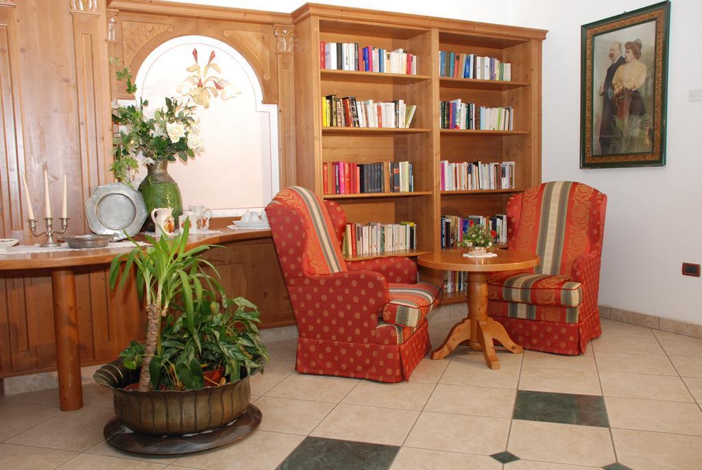 Ariston Lake View Hotel Molveno Luaran gambar