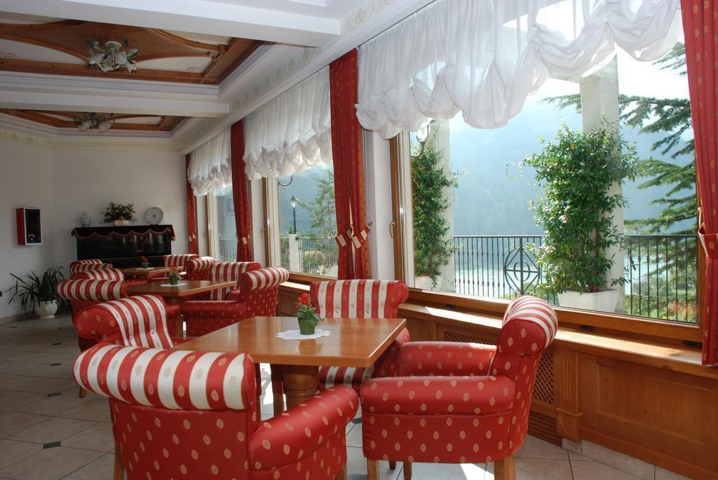 Ariston Lake View Hotel Molveno Luaran gambar