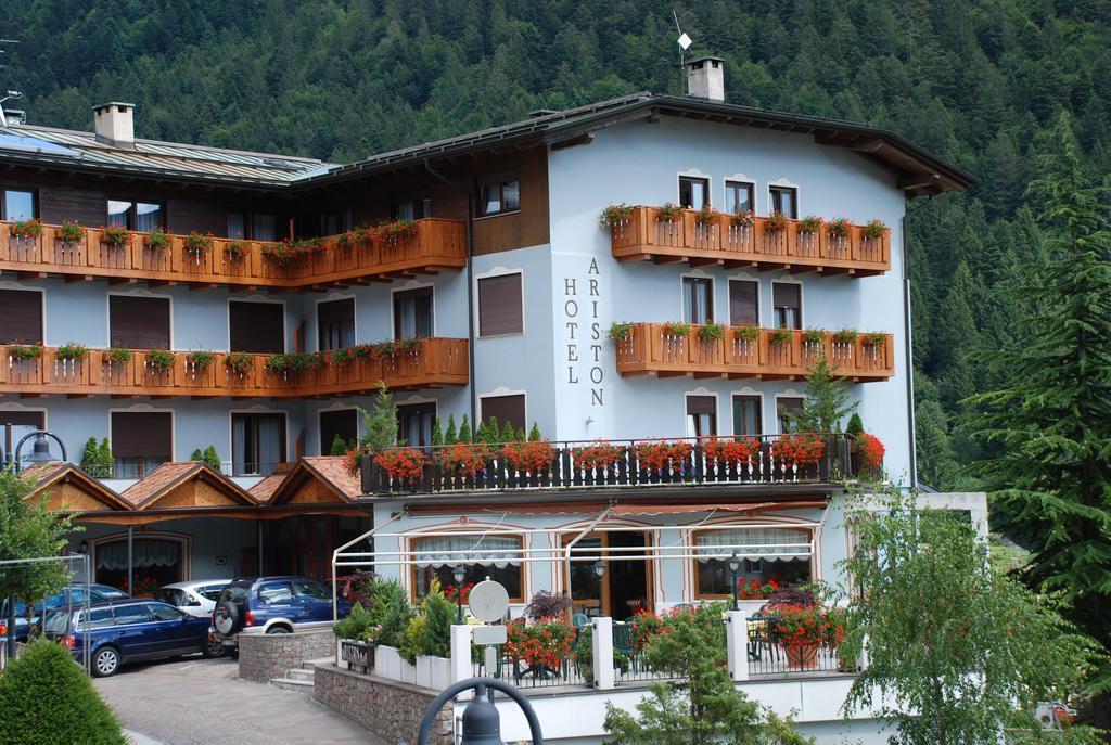 Ariston Lake View Hotel Molveno Luaran gambar