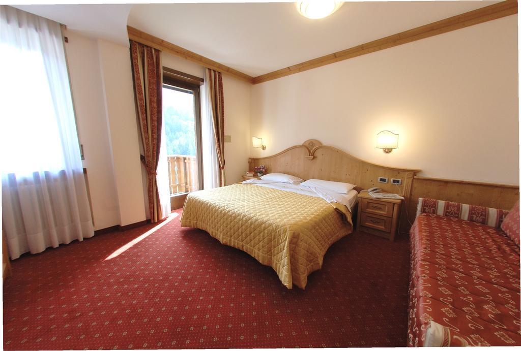Ariston Lake View Hotel Molveno Luaran gambar